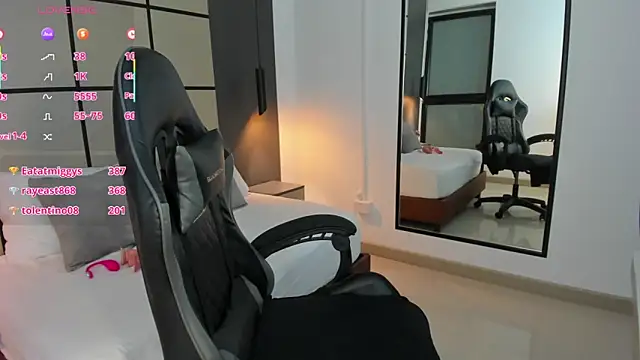 dana daree online show from November 2025 08:18:02 AM