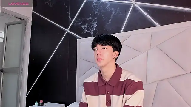 AerumChae online show from April 2026 12:42:01 PM