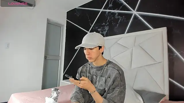 AerumChae online show from May 2026 12:01:01 PM