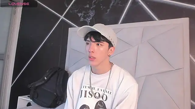 AerumChae online show from April 2026 12:23:01 PM