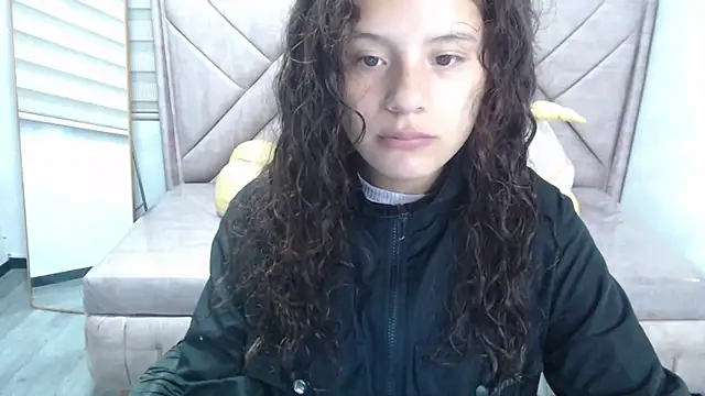 Velvet Moon V online show from September 2025 01:03:02 PM