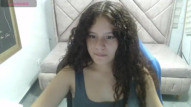 Velvet Moon V online show from February 2026 07:46:01 PM