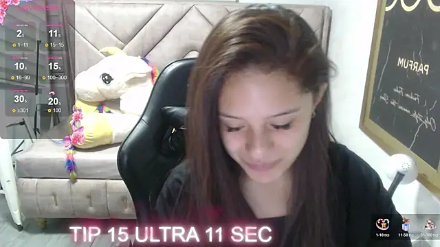 Velvet Moon V online show from December 2025 01:10:01 PM