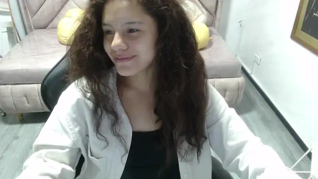 Velvet Moon V online show from November 2025 01:12:01 PM