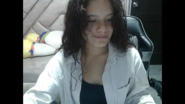 Velvet Moon V online show from October 2025 01:12:02 PM