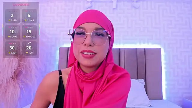 Snapshot of naishaa_ chatting on April 2026 07:59:02 PM naishaa online show from April 2026 07:59:02 PM