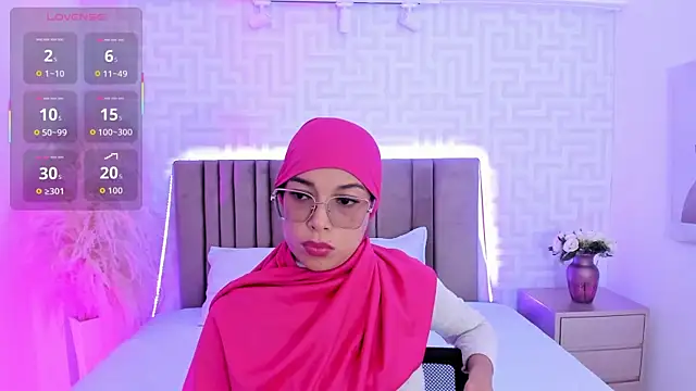 Snapshot of naishaa_ chatting on March 2026 06:30:01 PM naishaa online show from March 2026 06:30:01 PM