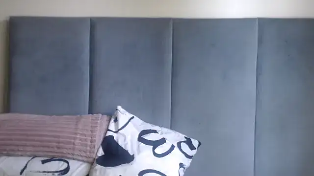 Jah-Queen online show from November 2025 01:55:02 PM