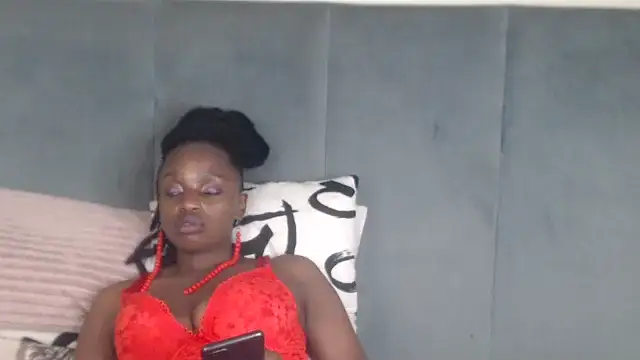 Jah-Queen online show from October 2025 05:02:01 PM