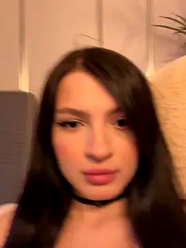 Snapshot of AlanaHurd chatting on October 2025 02:53:02 PM AlanaHurd online show from October 2025 02:53:02 PM