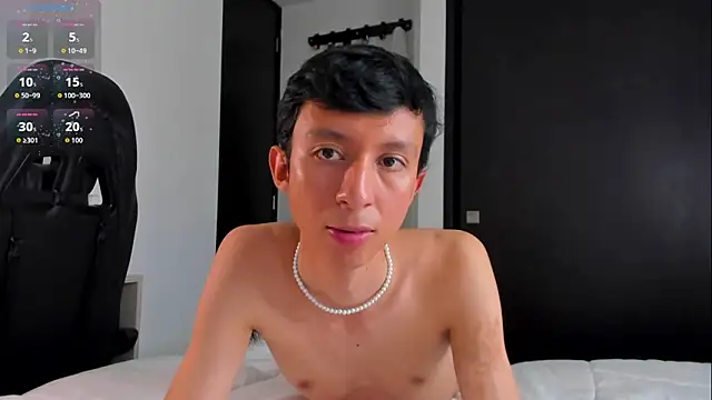 philip twinkk online show from December 2025 01:11:01 AM