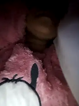 hotty-nisha online show from November 2025 07:03:02 PM