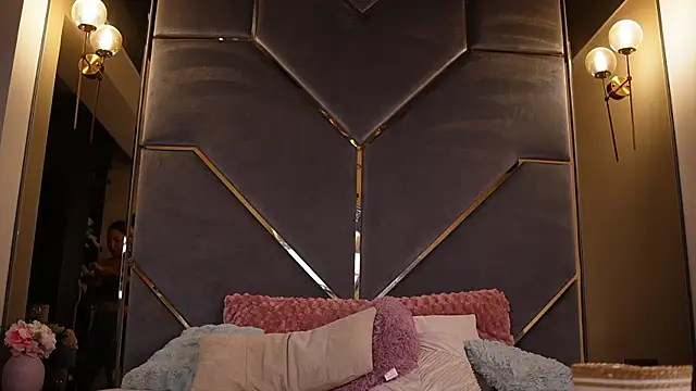  ChloeLee  online show from February 2026 05:59:02 AM