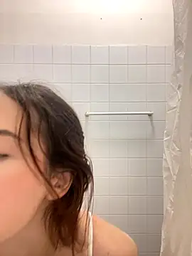 Snapshot of varBia1 chatting on September 2025 01:55:01 PM varBia1 online show from September 2025 01:55:01 PM