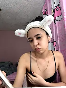  Alix 7 online show from October 2025 12:22:02 AM