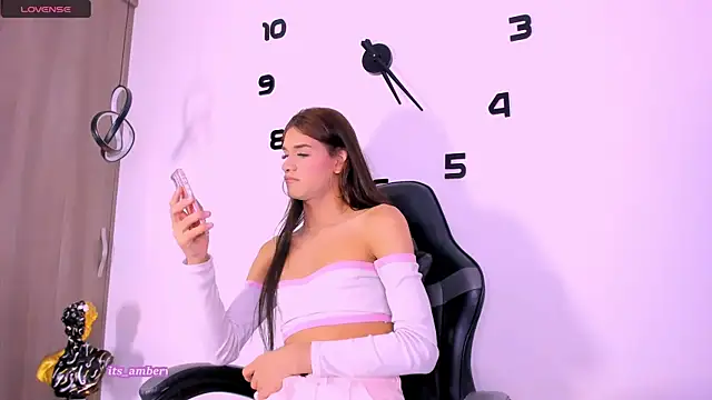  Mia Pink  online show from October 2025 10:21:01 PM