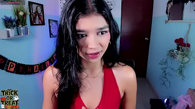 Elsa Pataky online show from October 2025 02:16:02 PM