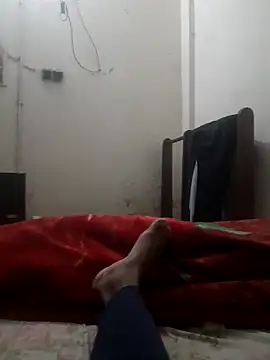 Snapshot of RohitHot122 chatting on September 2025 11:32:02 PM RohitHot122 online show from September 2025 11:32:02 PM