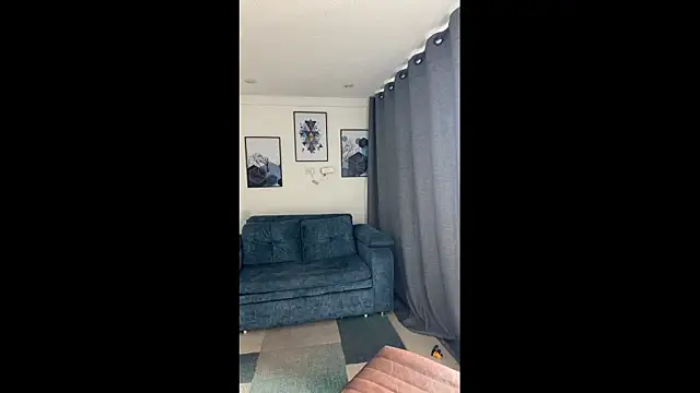 Lily June online show from March 2026 05:45:02 PM