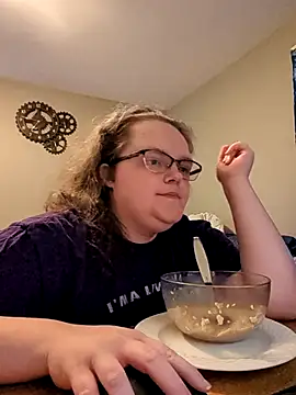 TheMistyPrice online show from November 2025 01:00:02 PM