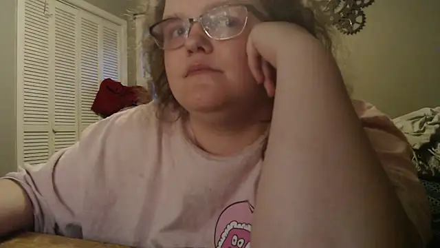 TheMistyPrice online show from November 2025 12:38:01 PM