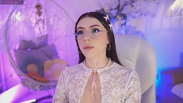 JadeSummerr online show from October 2025 11:45:02 AM
