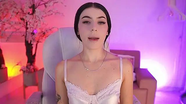 Snapshot of JadeSummerr chatting on April 2026 11:41:02 AM JadeSummerr online show from April 2026 11:41:02 AM