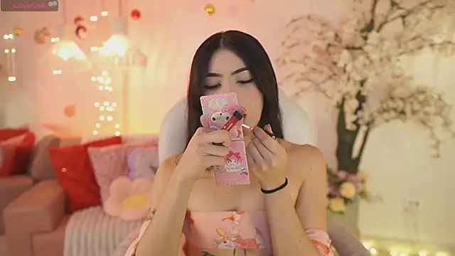 JadeSummerr online show from November 2025 11:43:01 AM