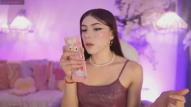 JadeSummerr online show from October 2025 11:45:02 AM