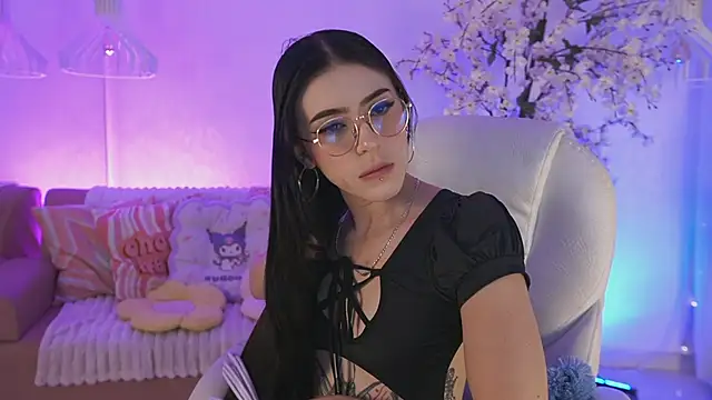 JadeSummerr online show from January 2026 11:38:01 AM