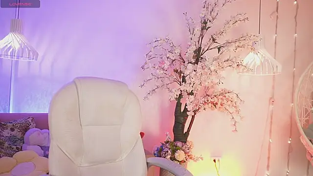 JadeSummerr online show from December 2025 11:37:01 AM