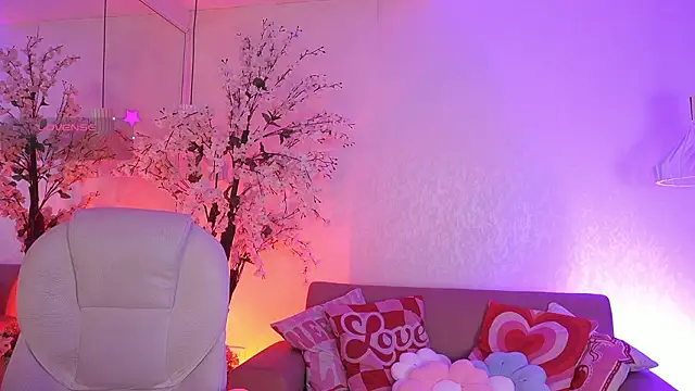 JadeSummerr online show from March 2026 11:35:01 AM