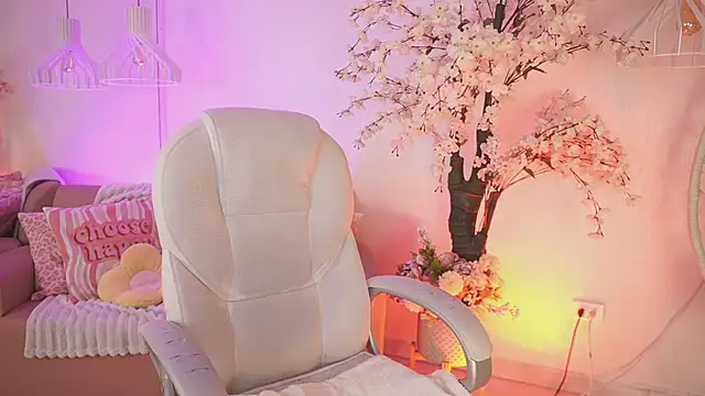 JadeSummerr online show from November 2025 11:47:01 AM