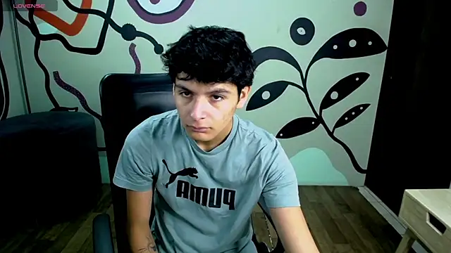 Snapshot of Luca_vega chatting on October 2025 01:04:02 PM Luca vega online show from October 2025 01:04:02 PM