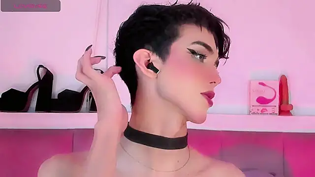 Snapshot of Baby_FenixTS chatting on November 2025 08:29:01 AM Baby FenixTS online show from November 2025 08:29:01 AM