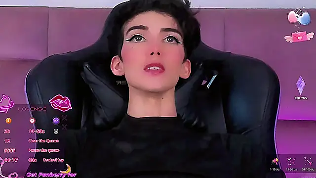 Snapshot of Baby_FenixTS chatting on November 2025 07:47:02 PM Baby FenixTS online show from November 2025 07:47:02 PM