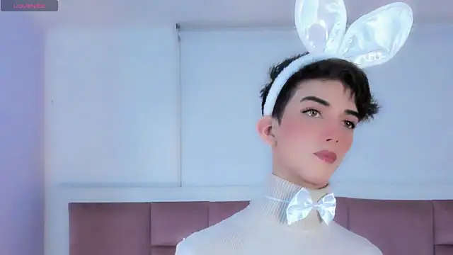 Snapshot of Baby_FenixTS chatting on October 2025 06:23:01 AM Baby FenixTS online show from October 2025 06:23:01 AM