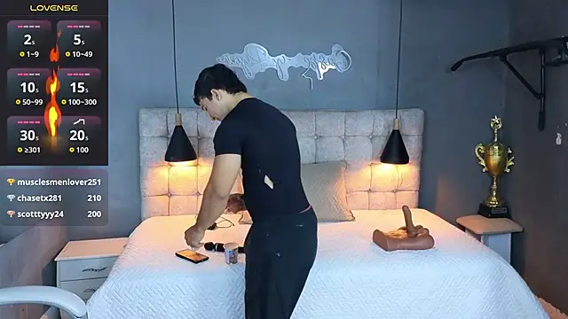 Horny nick18 online show from October 2025 11:36:02 AM