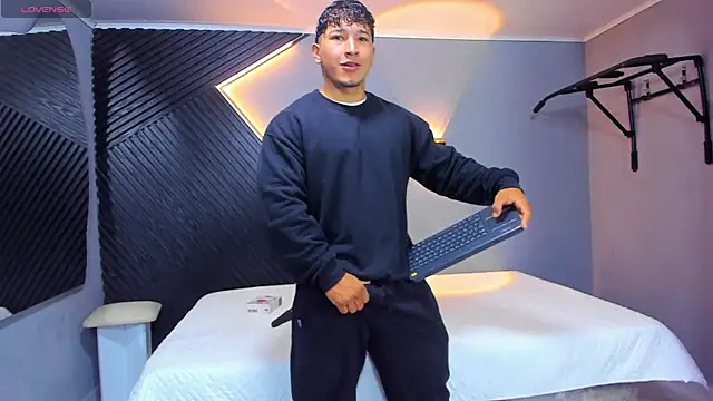 Horny nick18 online show from March 2026 11:23:02 AM