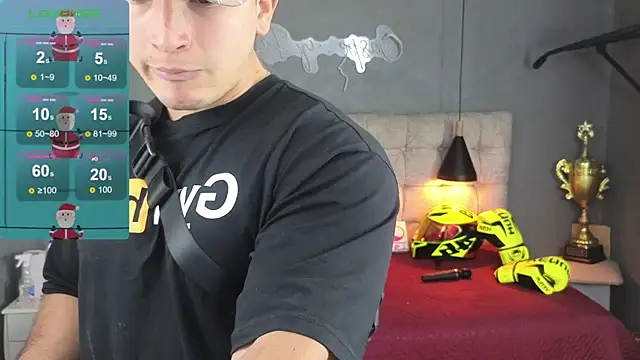 Horny nick18 online show from December 2025 02:17:01 PM