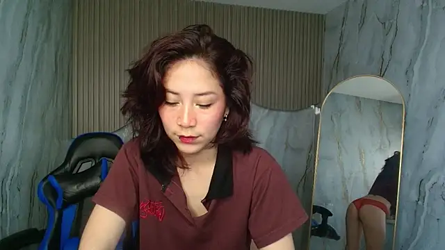 valentina r  online show from November 2025 03:21:02 AM