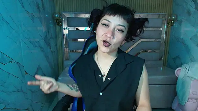 valentina r  online show from April 2026 12:52:01 PM