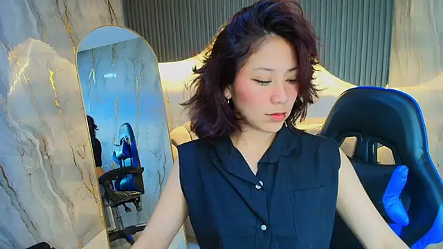 valentina r  online show from November 2025 03:17:02 AM