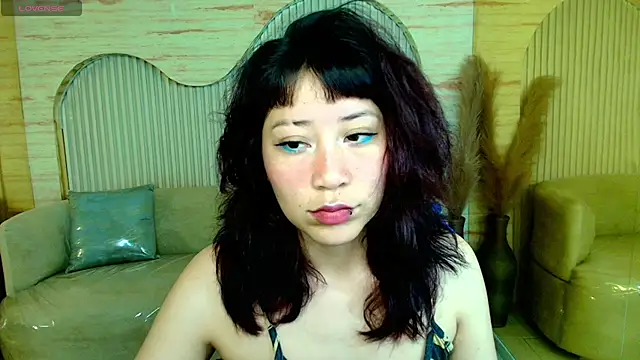 valentina r  online show from February 2026 03:06:01 AM