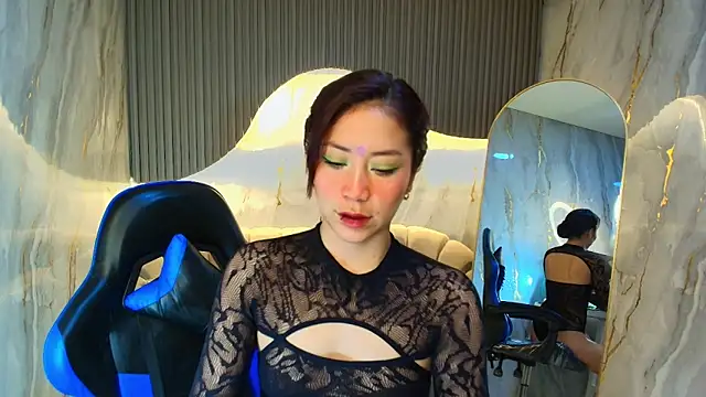 valentina r  online show from November 2025 03:16:01 AM