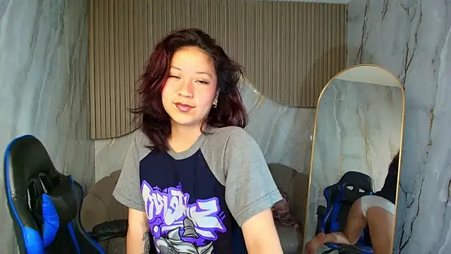 valentina r  online show from December 2025 03:10:02 AM