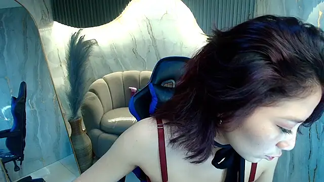 valentina r  online show from November 2025 03:21:02 AM