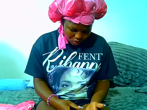 SweetHoney21  online show from June 2026 07:41:01 AM