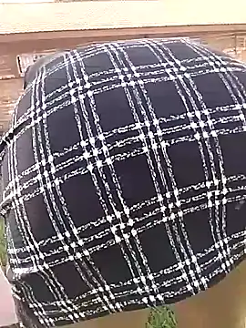 SweetHoney21  online show from November 2025 09:53:02 AM