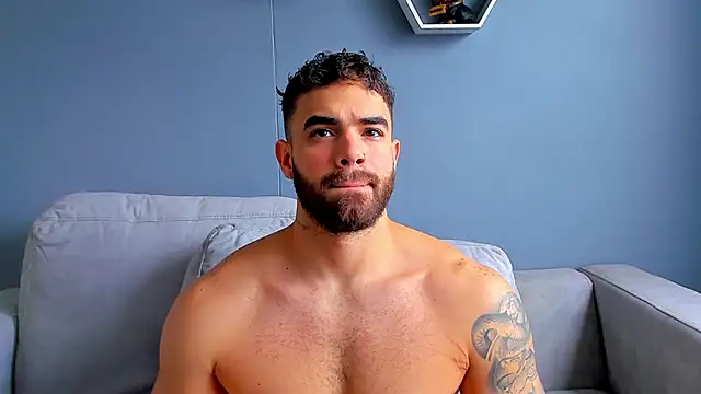 Snapshot of Paul_Phoenix chatting on October 2025 06:31:01 PM Paul Phoenix online show from October 2025 06:31:01 PM